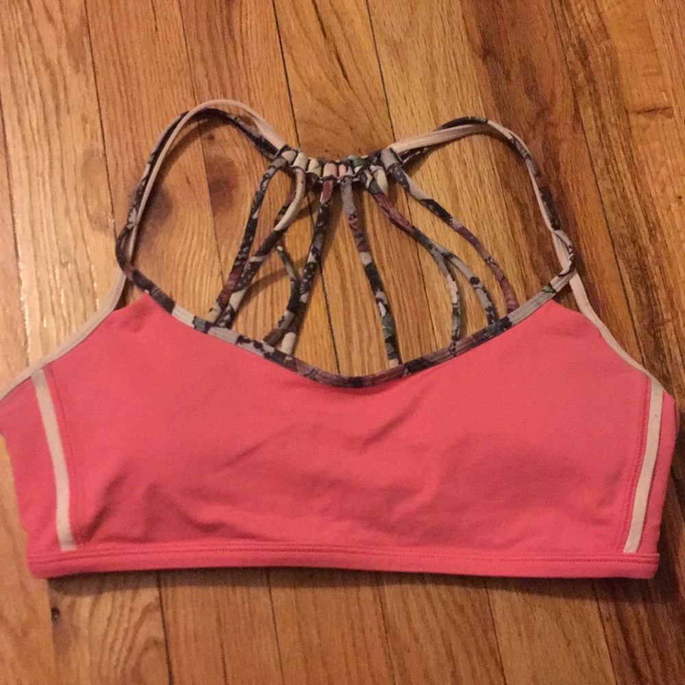 Lululemon sports bra!
